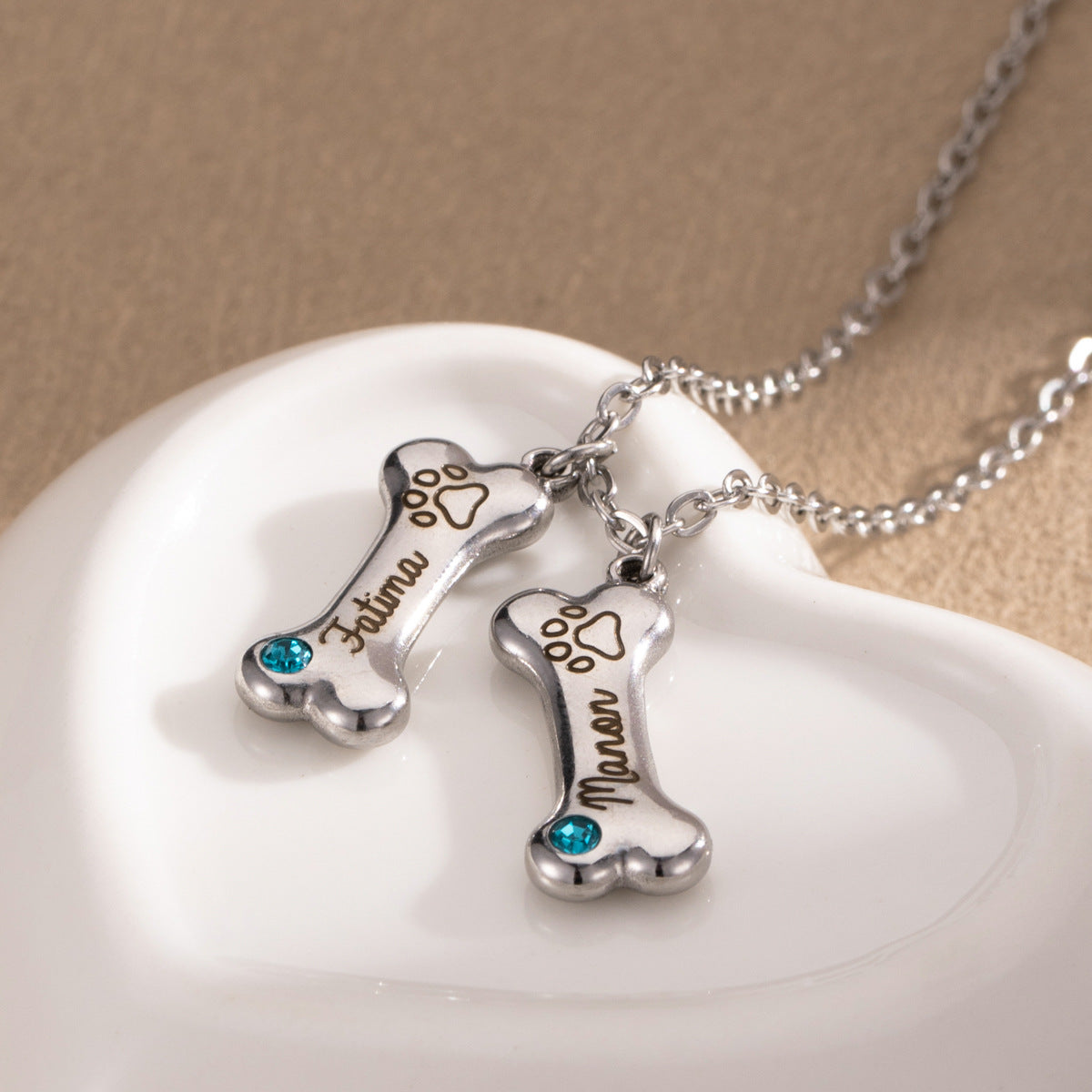Bone-Shaped Pet Memorial Necklace – Custom Engraved Stainless Steel ID Tag (Waterproof & Fade-Proof)