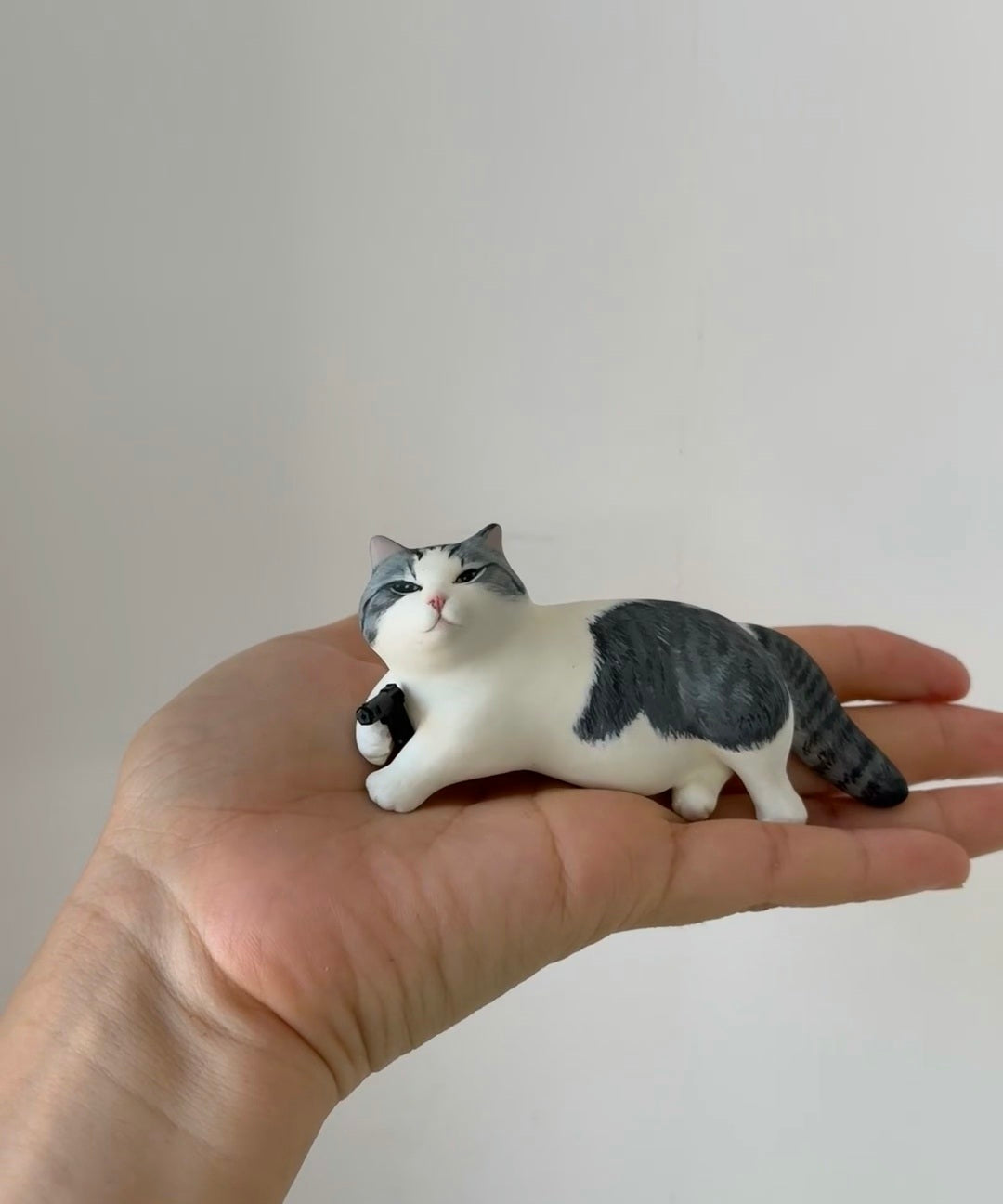 Handcrafted Pet Portrait Sculpture – Custom 3D Keepsake or Semi-Relief Fridge Magnet (Premium Stone Clay Art)